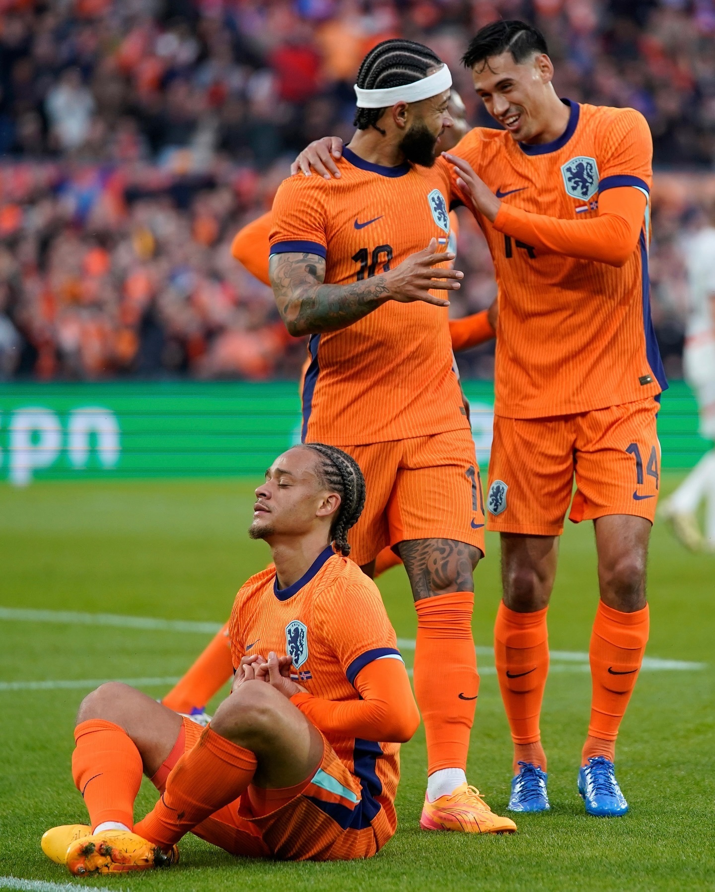 欧洲杯赛事进入白热化阶段,胜者笑纵横的简单介绍 欧洲杯赛事进入白热化阶段,胜者笑纵横的简单介绍