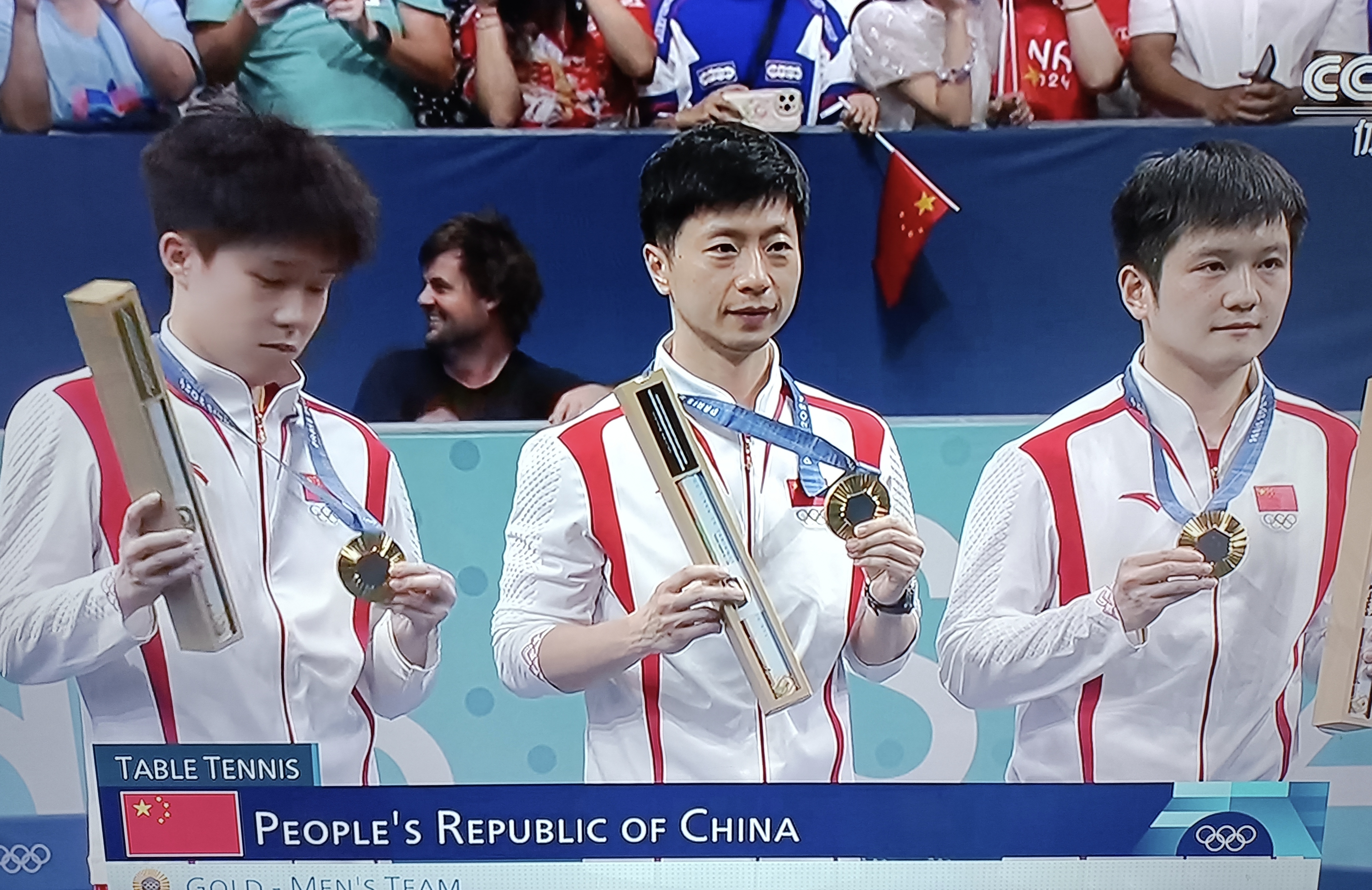 德国选手完美发挥,夺得男子个人冠军 德国选手完美发挥,夺得男子个人冠军