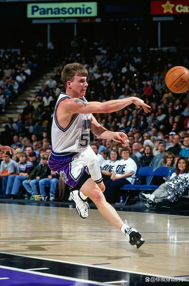 九游网站-包含精湛技艺闪现！球场上的才华横溢的词条